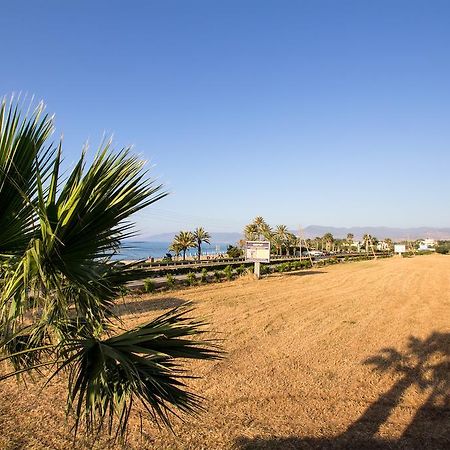G&E Beach Apartments Polis エクステリア 写真